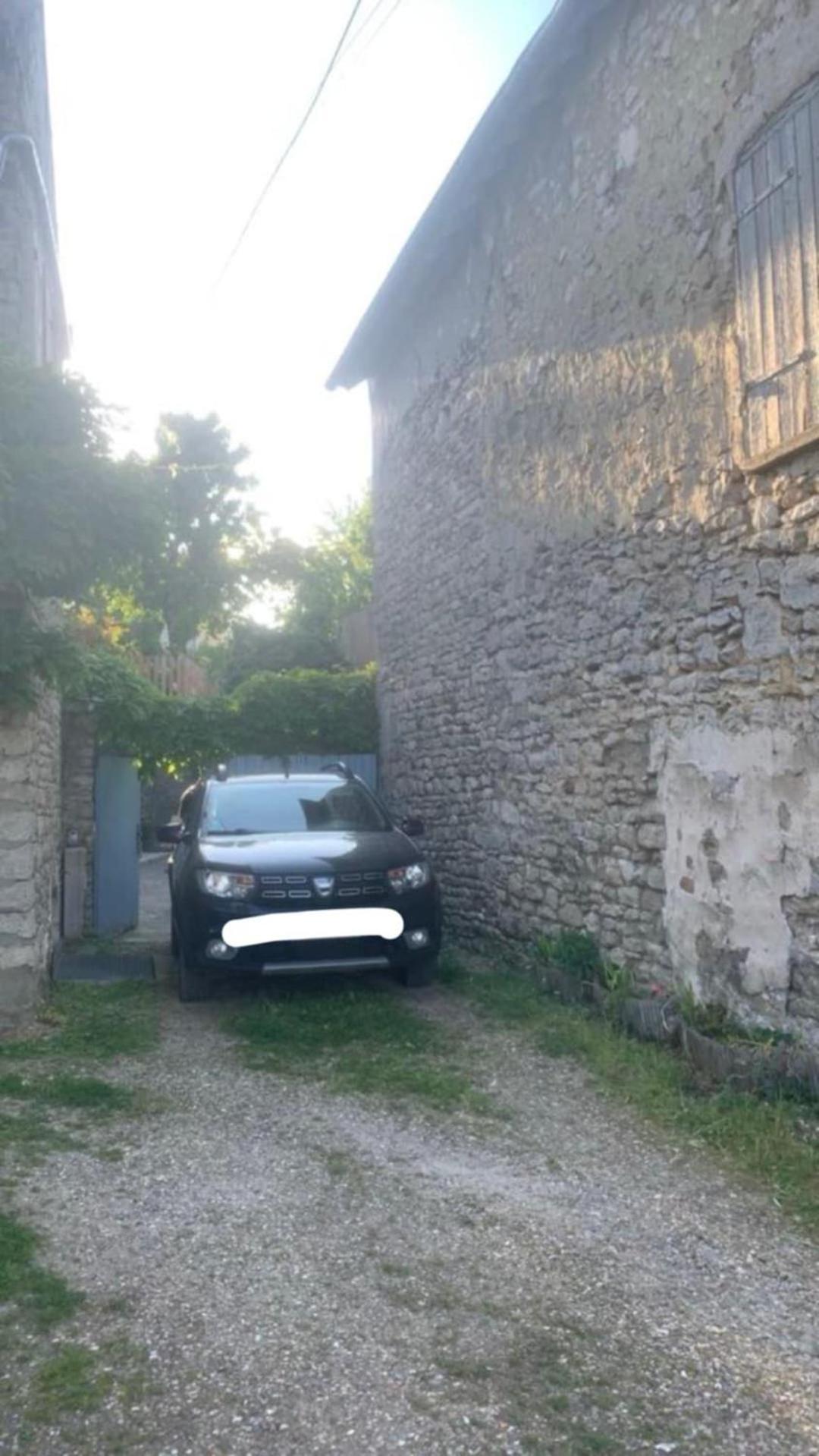 Maison Bleue Beynes  Exterior photo
